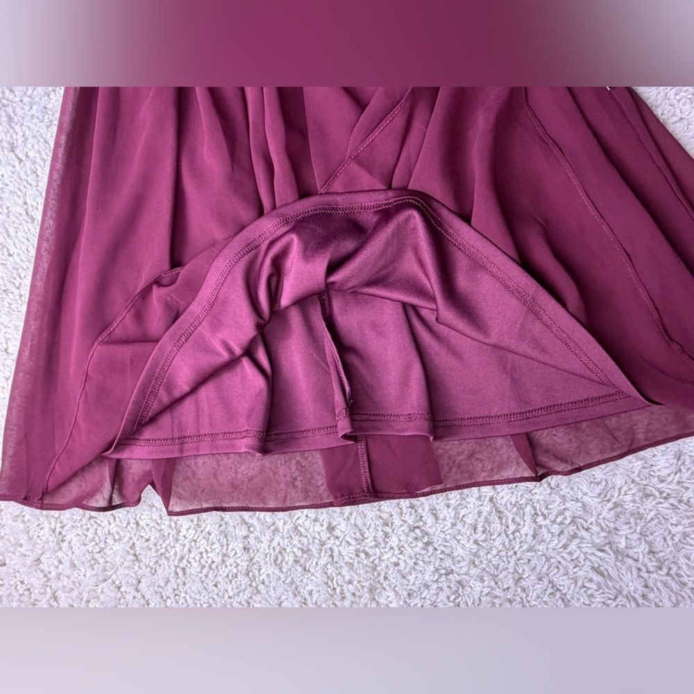 Women’s Small Lulu’s Burgundy Dress NWT - Picture 4 of 6